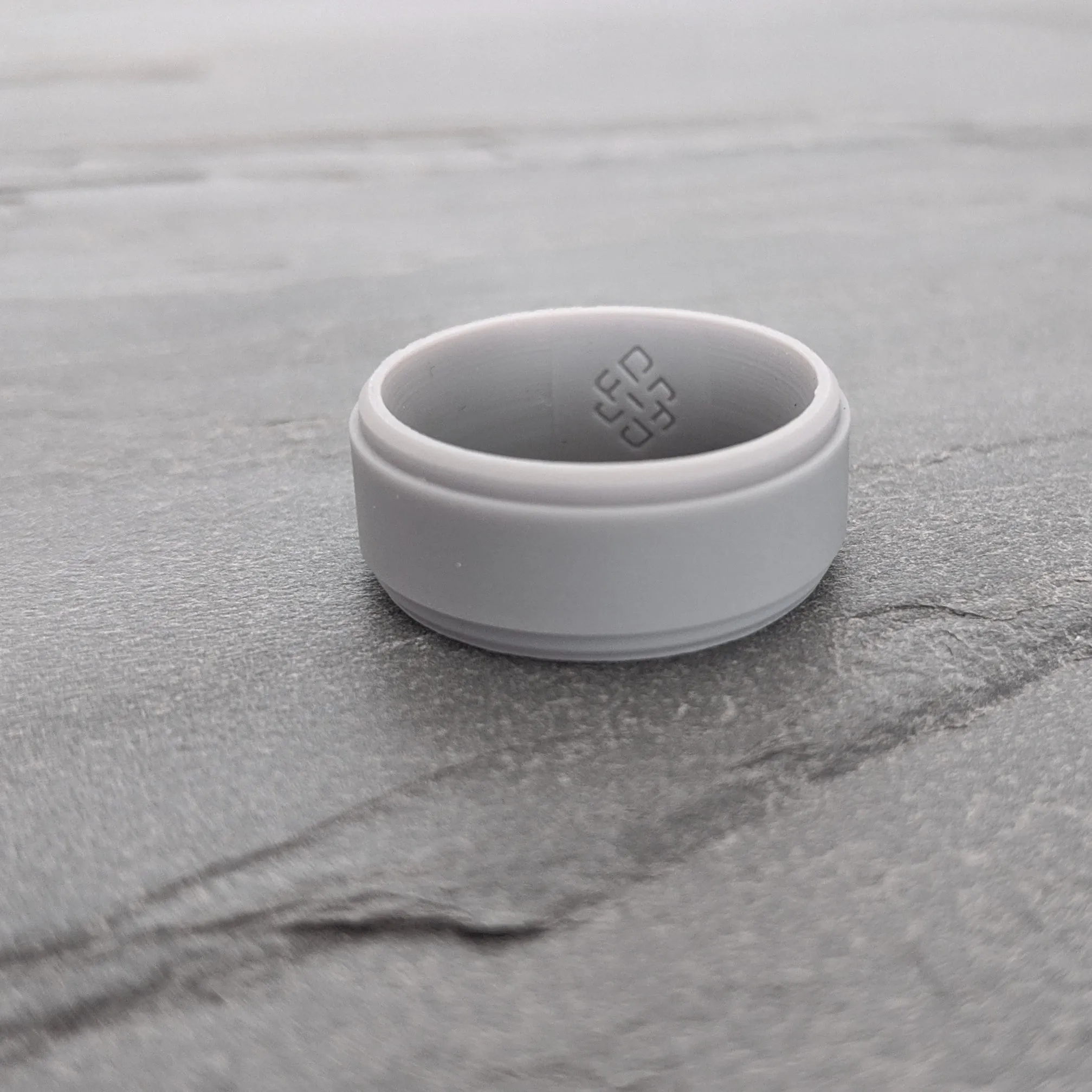 Light Grey Step Edge Breathable Silicone Ring for Men