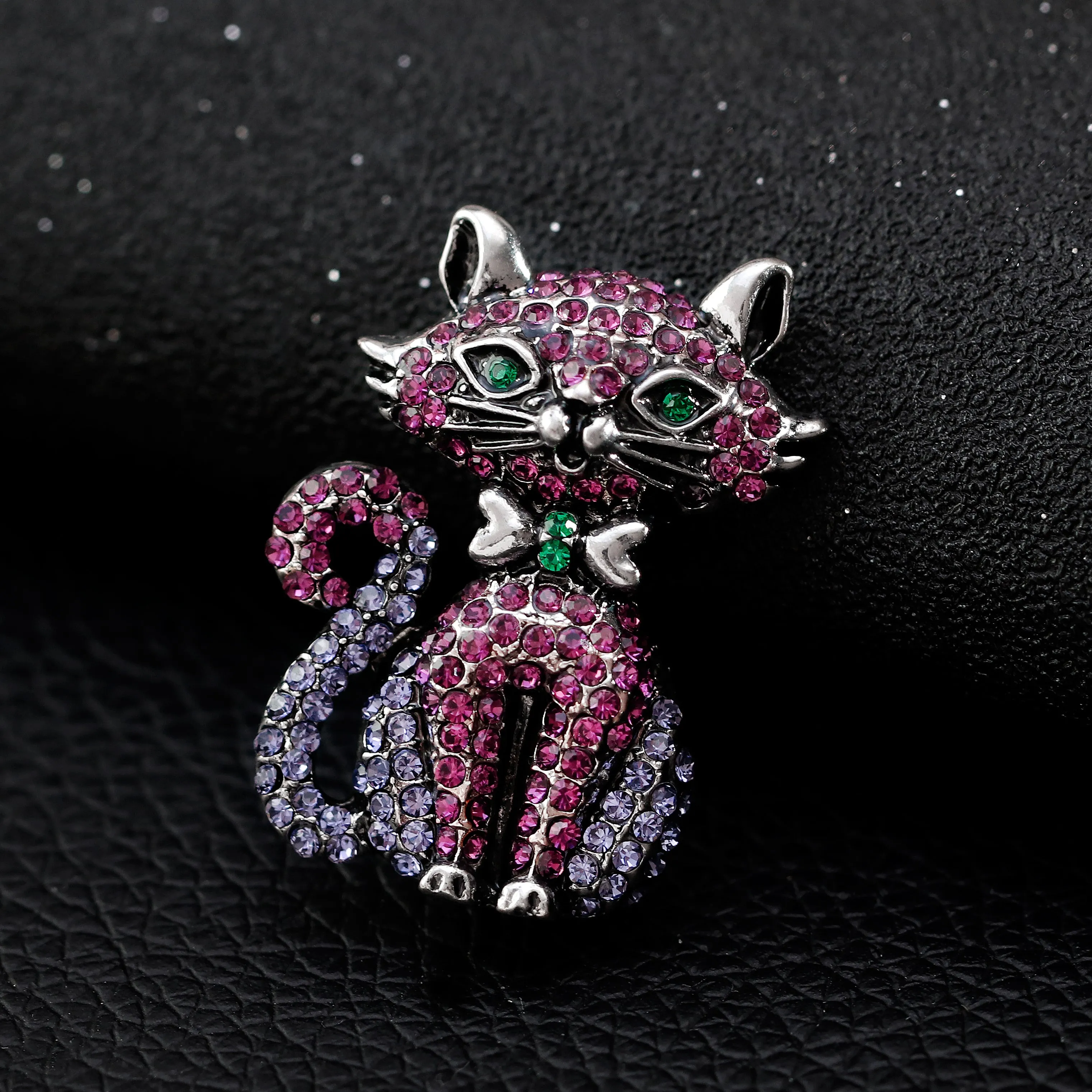 Rhinestone Alloy Cat Brooch-Fashion Accessories-Holiday Brooch-Retro Brooch-Perfect Gift for Women